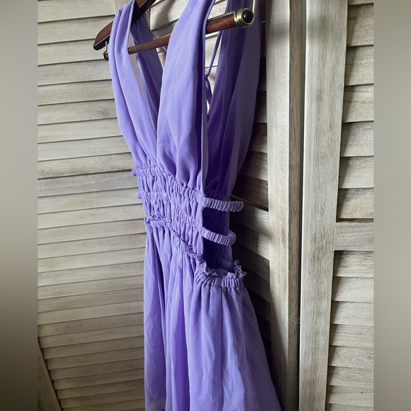 Purple cut-out dress - Picture 2 of 4